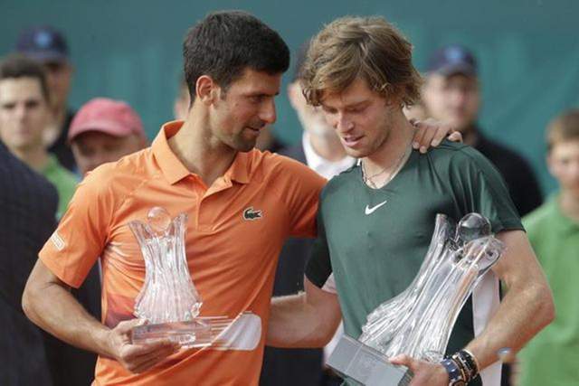 知己知彼 知己知彼