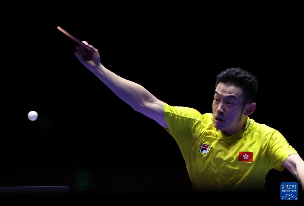 球世界中脱 球世界中脱